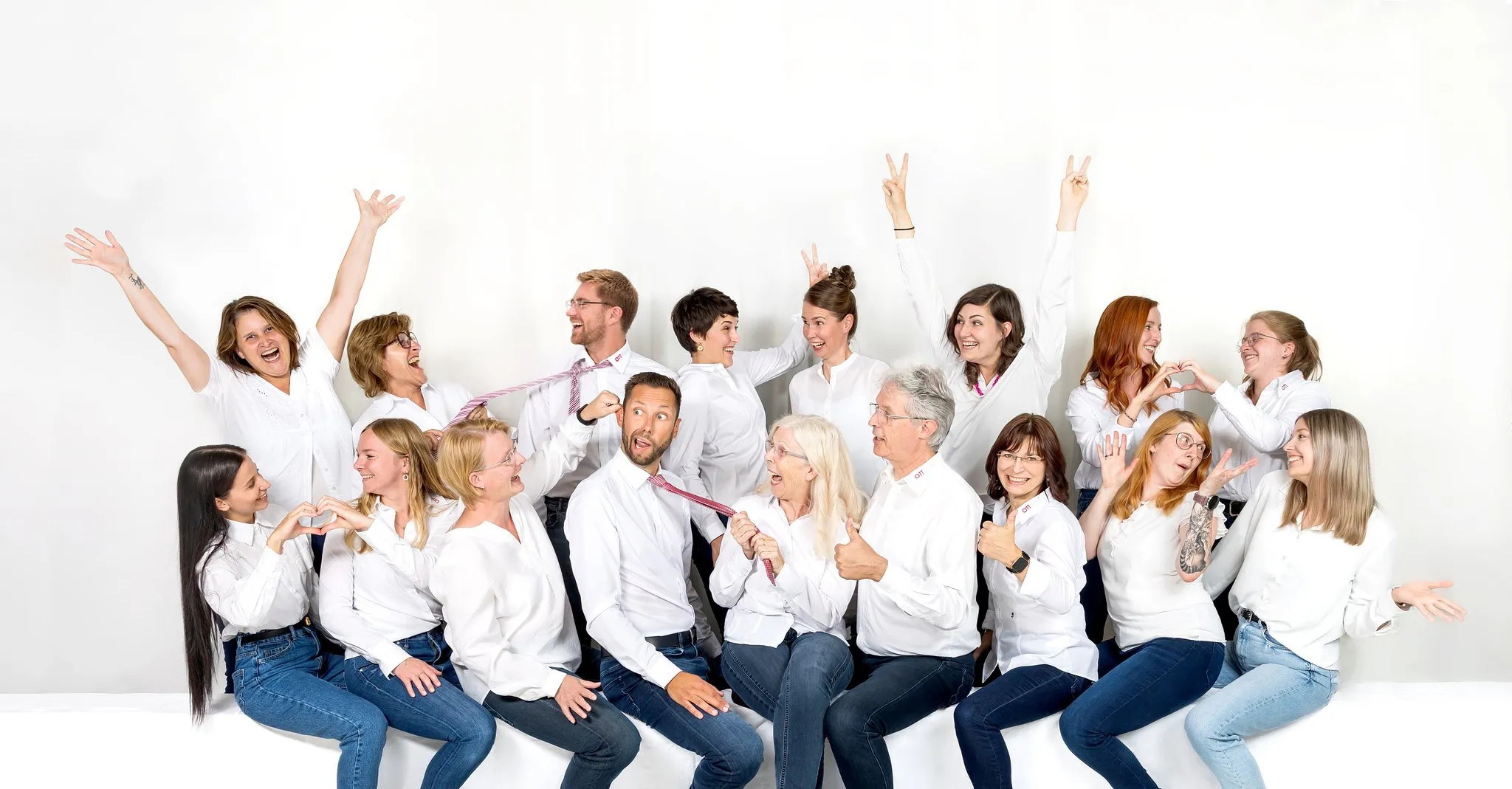 Das Team von OTT hören